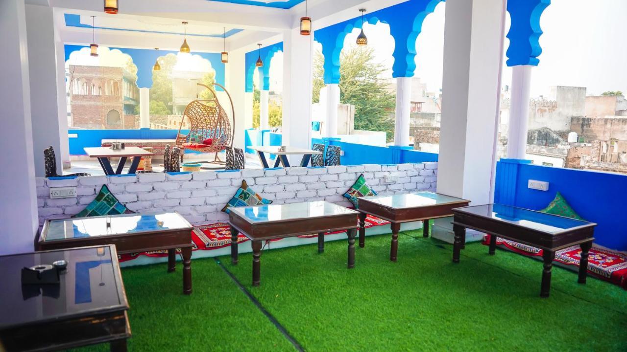 The Old Town Hostel Pushkar Exterior photo